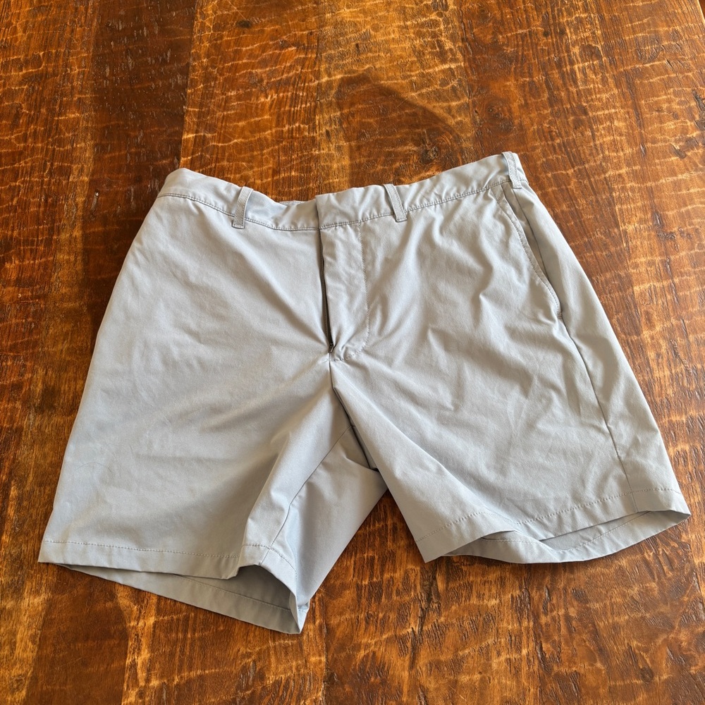 J.Crew Factory tech shorts size 33 7 inch inseam.